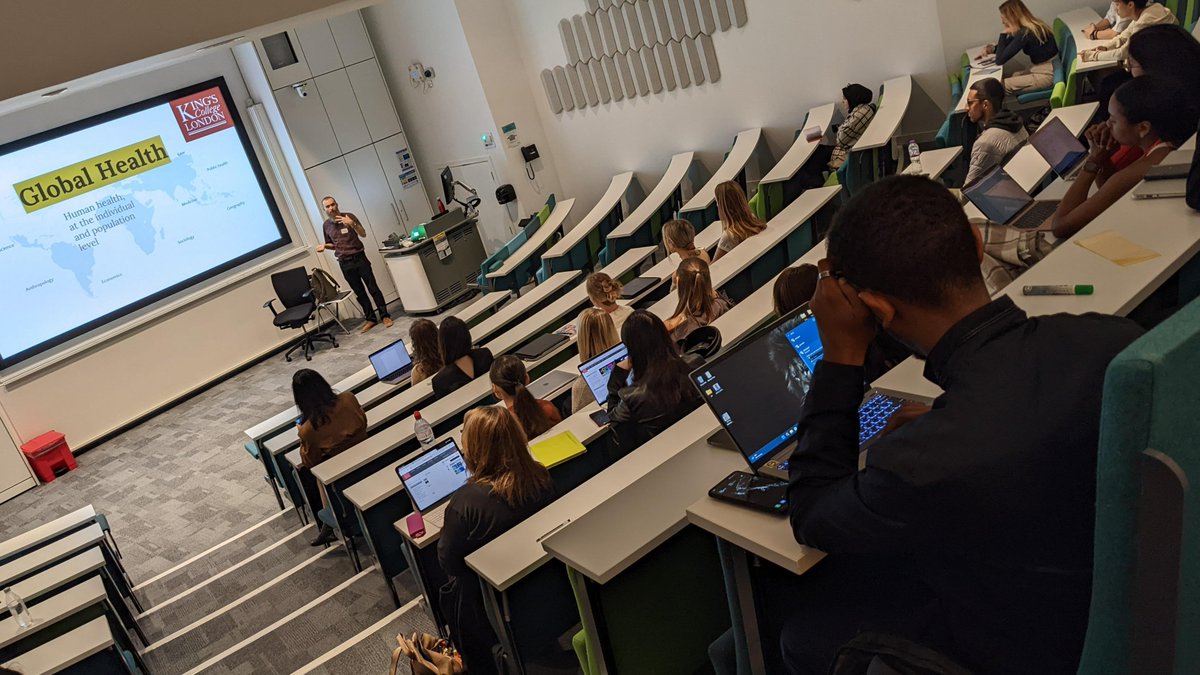 KingsGHEd's tweet photo. So excited to welcome our new cohort of students who have just joined @KingsCollegeLon to study #GlobalHealth and #GlobalSurgery @chris_willott @AndyLeather1 @kingsmedicine https://t.co/fj4xQLl0Ru