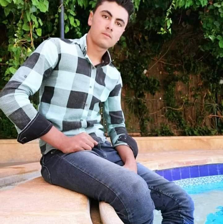 Muhammad Hamdo Arab was killed and his brother wounded by Regime artillery fire on the village of Kafr Amma in western Aleppo. RIP 🌿