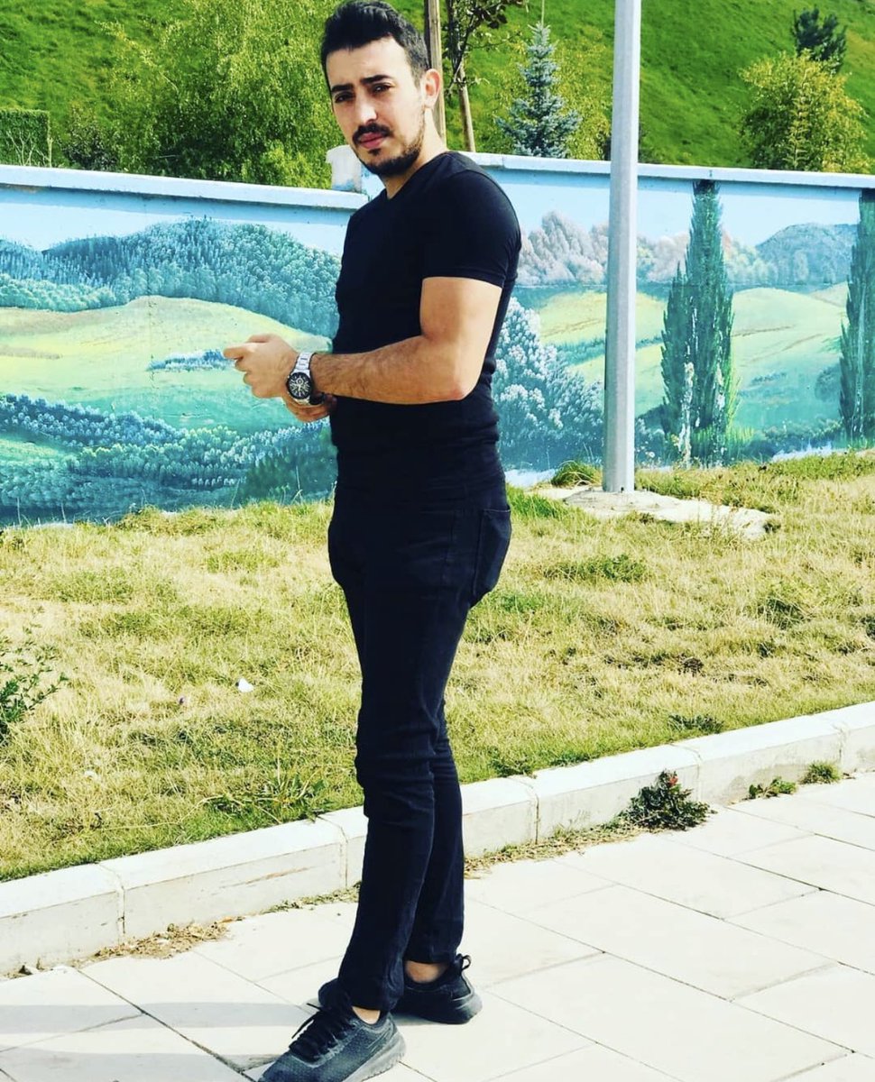 Burak Yiğit tweet media