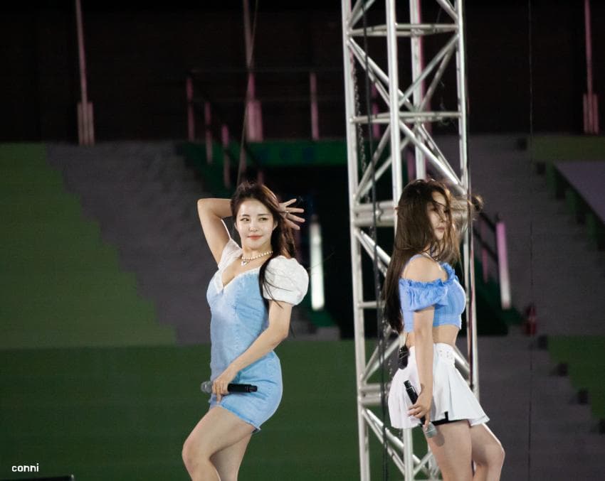 Fearless_INTL's tweet photo. [09.23.22] 📷 Brave Girls at 30th Gangwon-do Sports Festival
--
🔗 https://t.co/PEnm293mrp
--
#BraveGirls #브레이브걸스 https://t.co/8ArS9wWODs