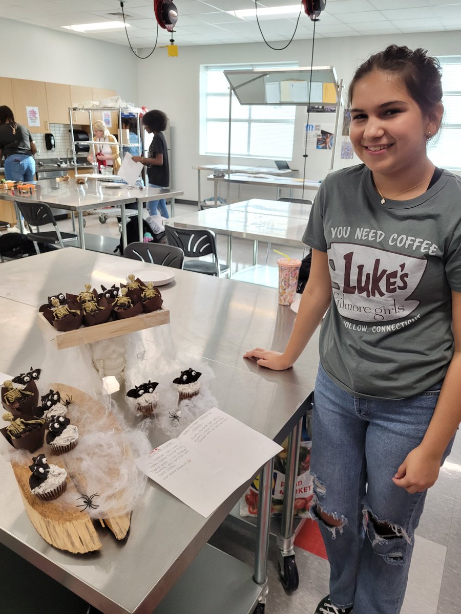 WCHS_CTE's tweet photo. WAR was declared in Chef Skornik's Foods II class. Today's Halloween themed Cupcake War was judged on Taste, Frosting, Presentation, &amp; Written Description. Our CDC Mr. Wearing, Mrs. Tobin (Health Sci), &amp; Mrs. Roper (Foods I) participated as Judges! @CTEforNC @CabarrusCTE https://t.co/tiZOAp0hNf