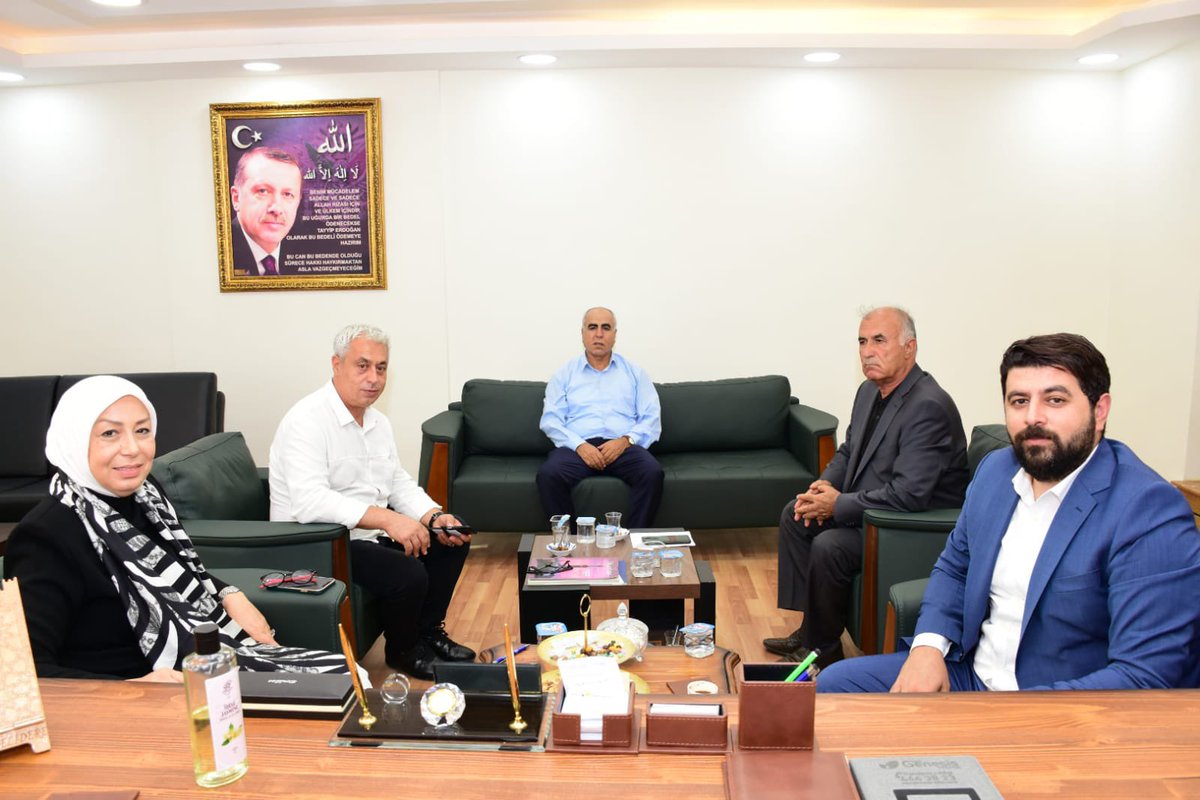 Partimizin ‘2023’e Doğru Şehir Buluşmaları’ programı kapsamında Kayapınar İlçe Başkanımız <a href="/ugurdelidere/">Uğur DELİDERE</a> ve yönetimiyle bir araya geldik.

Cenab-ı Allah birlik ve beraberliğimizi daim eylesin.

📍Kayapınar İlçe Başkanlığımız