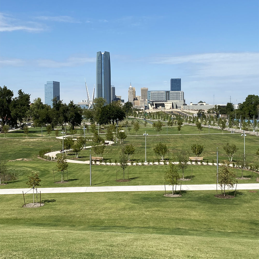 OKCTalk's tweet image. After decades of planning and years of construction, today downtown is connected to the OK River with the grand opening of the lower section of @ScissortailPark.

For a full schedule of opening weekend events and two dozen photos, follow this link: okctalk.com/content.php?r=…