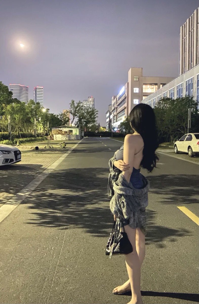 DinahJob1's tweet photo. 妹妹只是一个普通的女孩🥰
但你想得到我很简单 私信就会有故事 https://t.co/Jkjknb4laL