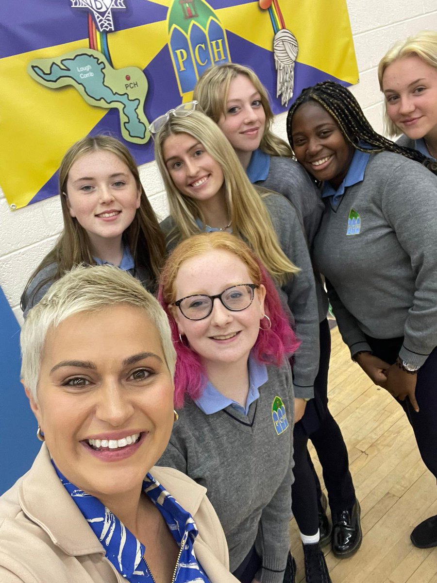 MariaWalshEU's tweet photo. Great to be back in Presentation College Headford Co. Galway @PresHeadford today! 
I started in this secondary school in 2000! I spoke with 5th &amp; 6th Year Students about my work in the @Europarl_EN. Fantastic to be back! There’s always a warm welcome! https://t.co/4oextVSTSx