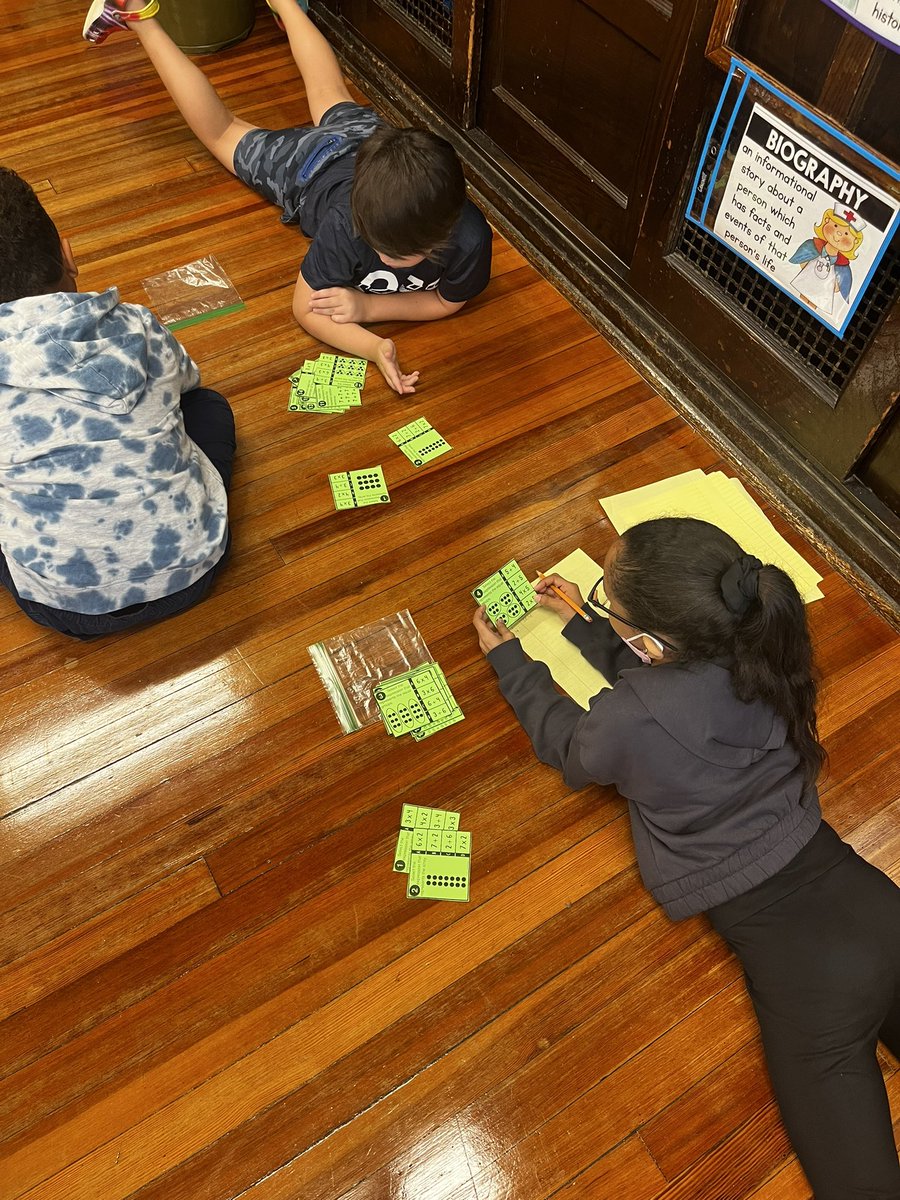 ms_nathanson's tweet image. Homeroom 107 working in Math Centers to practice our skills! #WeeLoveMath