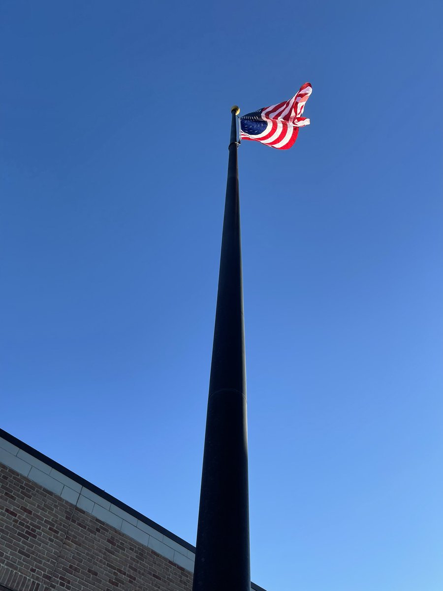 KennethMilch's tweet photo. Today the story of Parcells includes the story of America! We were honored with guests from the Louisa St. Clair chapter of the Daughters of the American Revolution, to host a flag raising as part of Constitution Week, and fifth graders led the pledge for all of our students! https://t.co/QKyUVexqjB