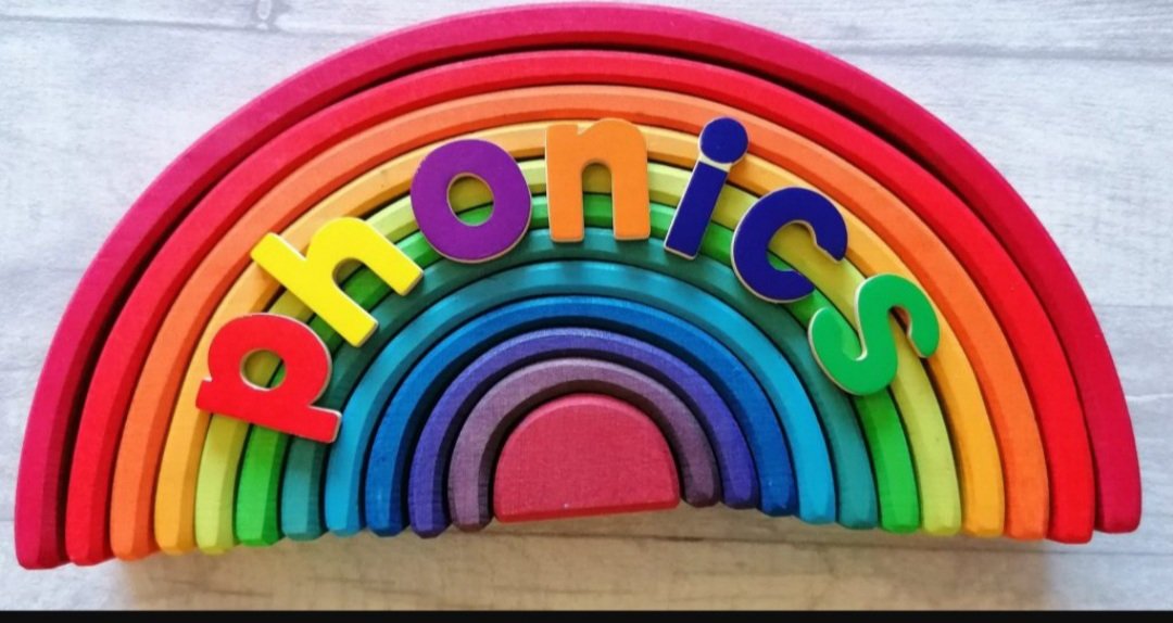 In Phonics this week, Reception have looked at the sounds s, a, t and p. The children have been writing the sound and finding different objects starting with that sound. Can you find some objects around the house this weekend? 🐌🍎🍅🐷🪲👃