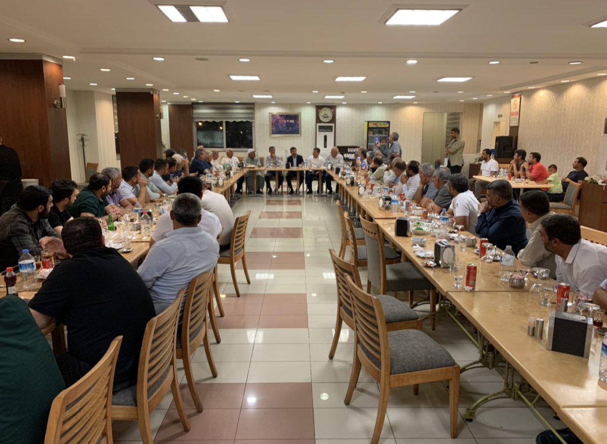 Ticaret Borsası Seçimleri kapsamında, Borsamıza üye değerli esnaflarımızla bir aradayız. Yaşanan sıkıntıların farkındayız ve çözüme kavuşturacağız.

Ticaret Borsası Yönetimi ve Üyeleri arasında diyalogta süreklilik esas alınacak ve tüm üyelerimiz söz sahibi olacaklar.