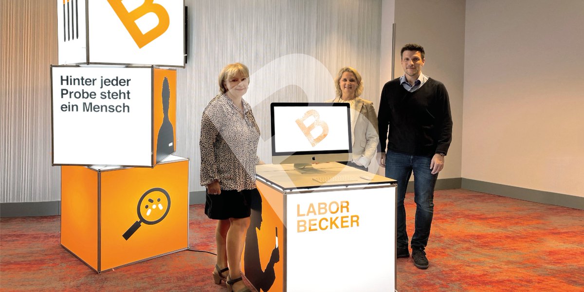 LaborBecker's tweet photo. Es geht los! Wir freuen uns auf die kommenden zwei Tage. Was sagen Sie zu unserem neuen Stand? #laborbecker #reisegeschichten #hinterjederprobestehteinmensch #münchen https://t.co/n00g1anFV4