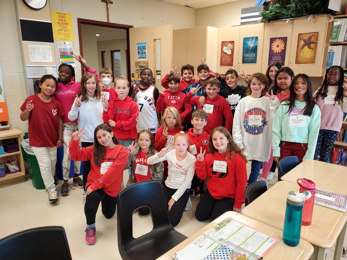MightyMorrisons's tweet photo. Honouring Terry Fox and all of those who have passed away, are fighting against or have beaten, CANCER🎗🇨🇦🥰 @SJPIIOakville  @HCDSB https://t.co/CHudt9s8y7