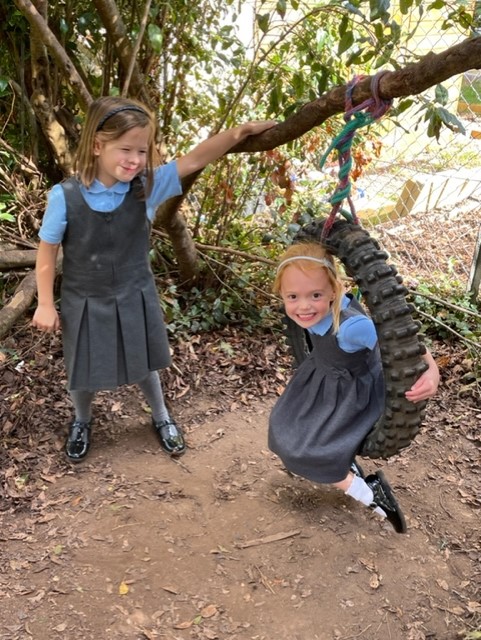 HambrookSchool's tweet photo. Our new Reception class have loved exploring the adventure playground, facing challenges, supporting each other, overcoming difficulties and enjoying the outside space.
#HambrookR https://t.co/ogHp8wMvcl