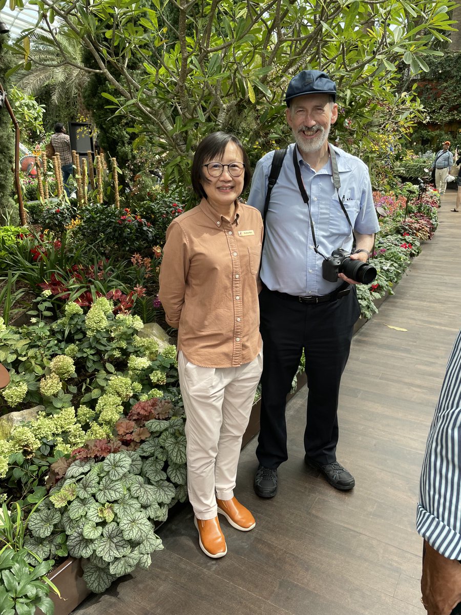 Big thanks to Andrea Kee for showing Steve Blackmore and I around Gardens by the Bay in Singapore today. What a fabulous garden this is!