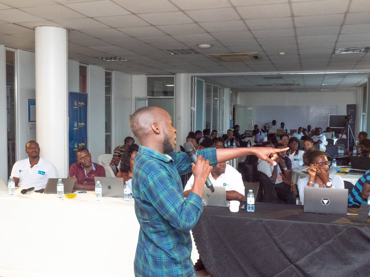 OutboxHub's tweet photo. The teams that pitched today followed this order;
1. Culipa
2. Katwezimbe
3. MpaMpe
4. M-Pay
5. Kadama Wallet
6. E-wage
7. MobSave
8. Afrotech Nation
#MoMoHackathon2022 https://t.co/z0MYboTKCp