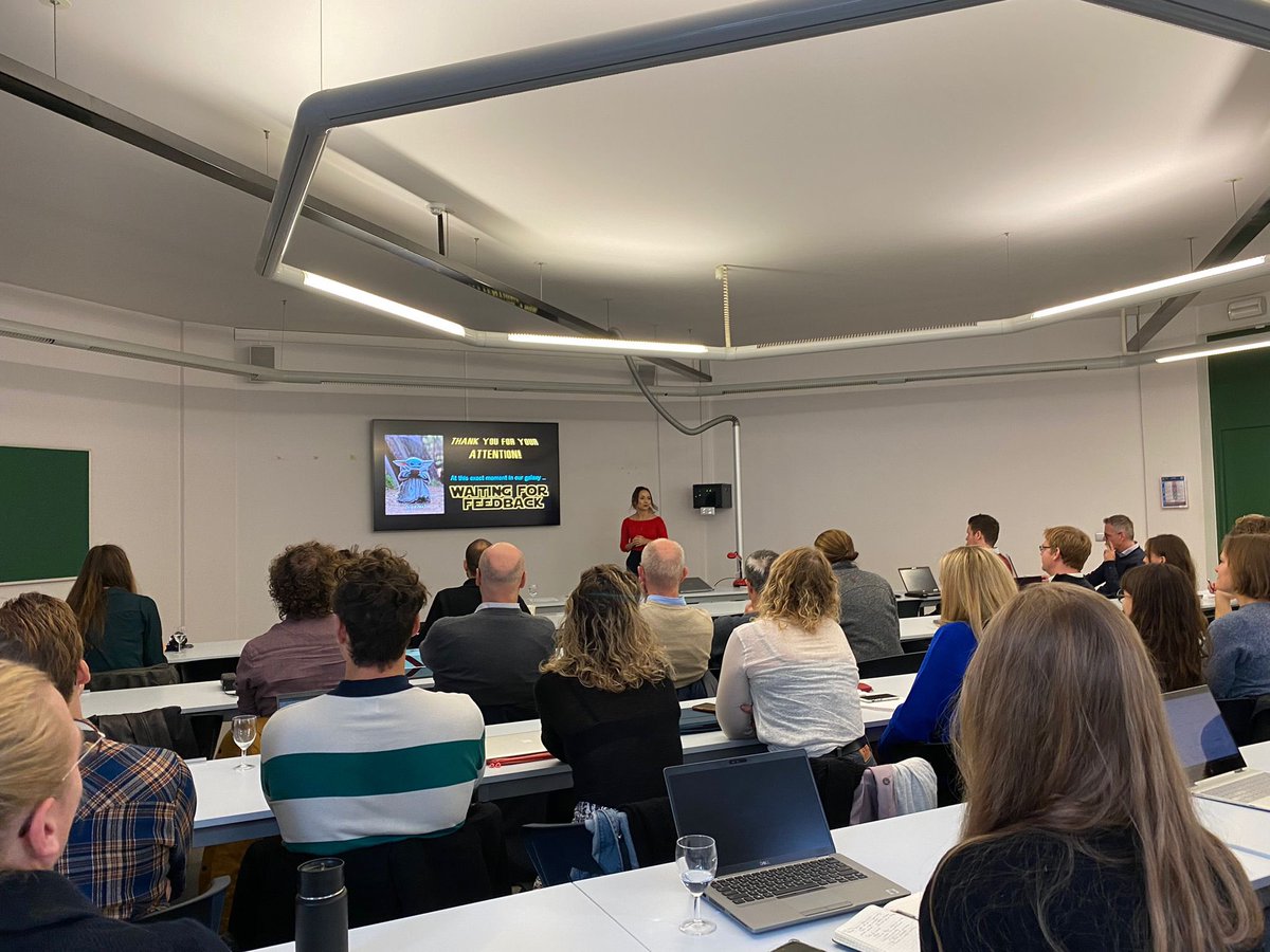 Such a fun experience to discuss my research on the history of the <a href="/UAntwerpen/">UAntwerpen</a> with my beloved colleagues! Of course, concluding with the necessary meme 👽