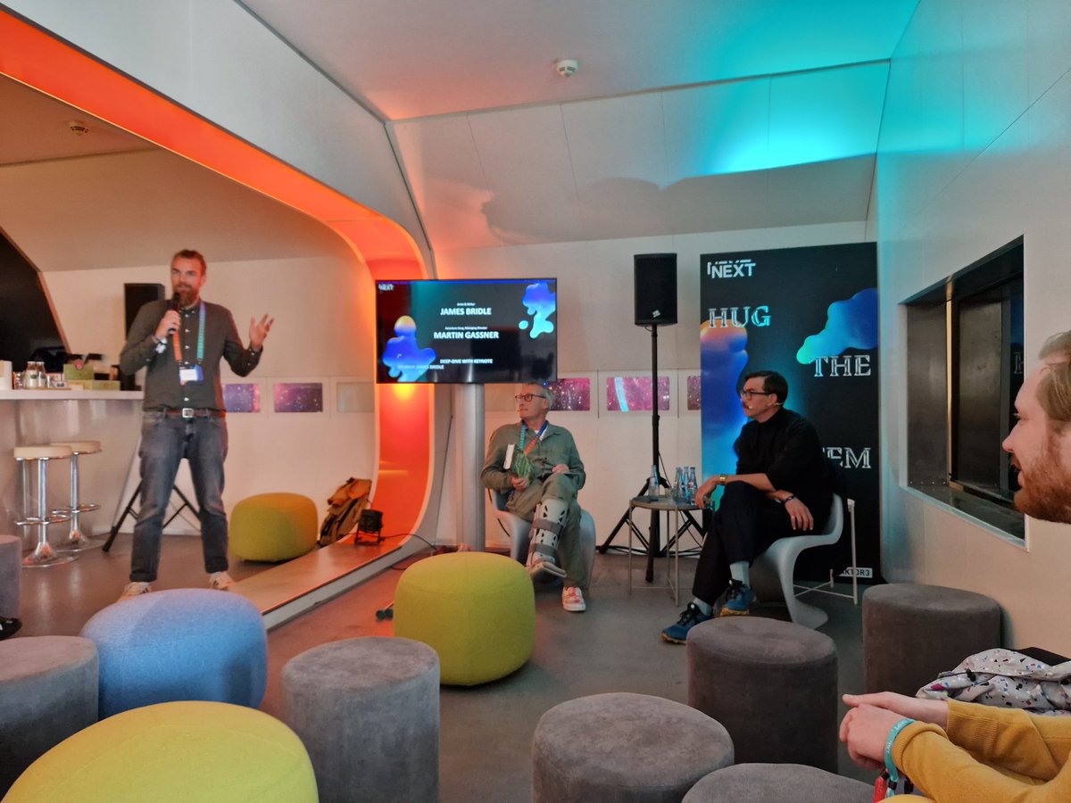 AKRA_Hamburg's tweet photo. Deep dive into AI and intelligence, interaction with artist &amp; writer @jamesbridle, following up today's keynote.
#NEXT22 #AI #humanintelligence #intelligence #intelligenceofotherspecies https://t.co/bUu7Ihkob4