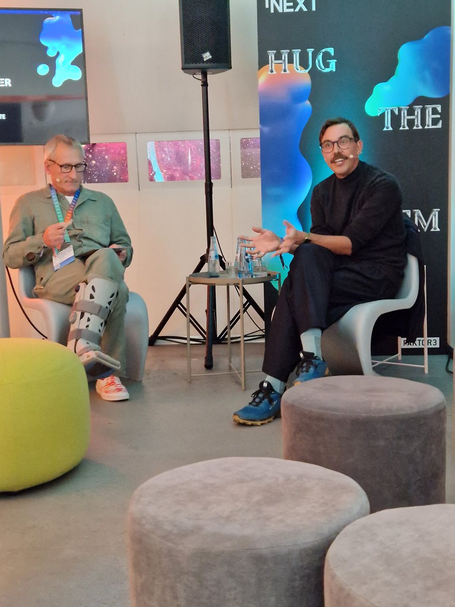 Deep dive into AI and intelligence, interaction with artist &amp; writer <a href="/jamesbridle/">James Bridle</a>, following up today's keynote.
#NEXT22 #AI #humanintelligence #intelligence #intelligenceofotherspecies