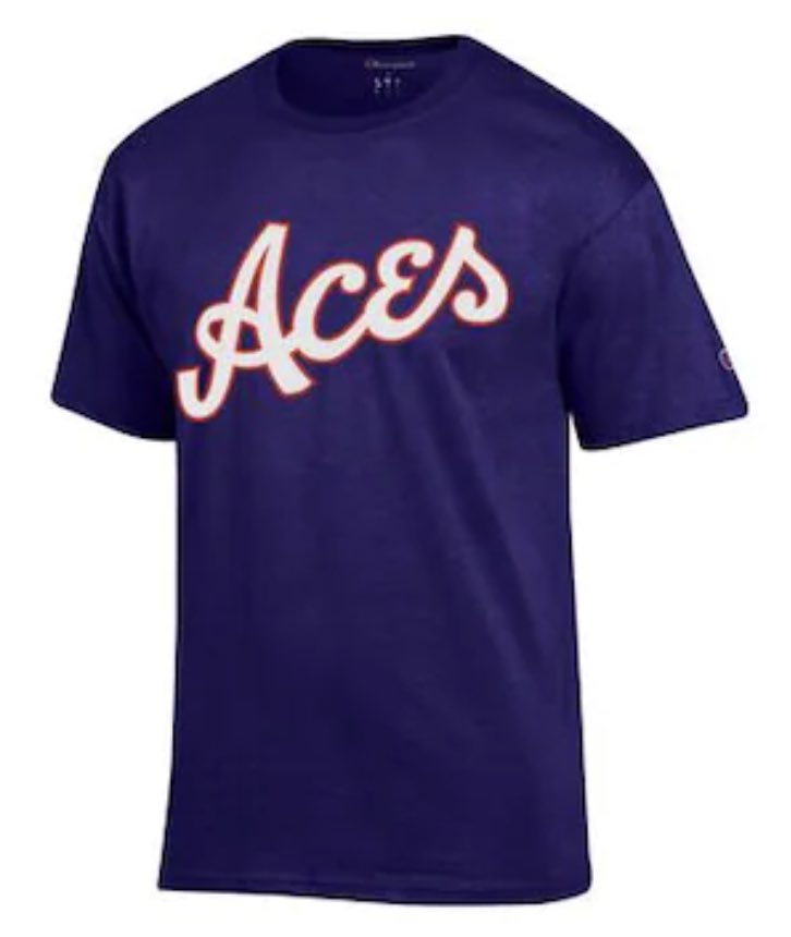PerkinsJoshua's tweet photo. Hey, @UEvansville @UEAthletics is there anywhere to purchase this design on a hoodie? Indy doesn't have a great selection of Aces gear. https://t.co/NUY0HMaeUu