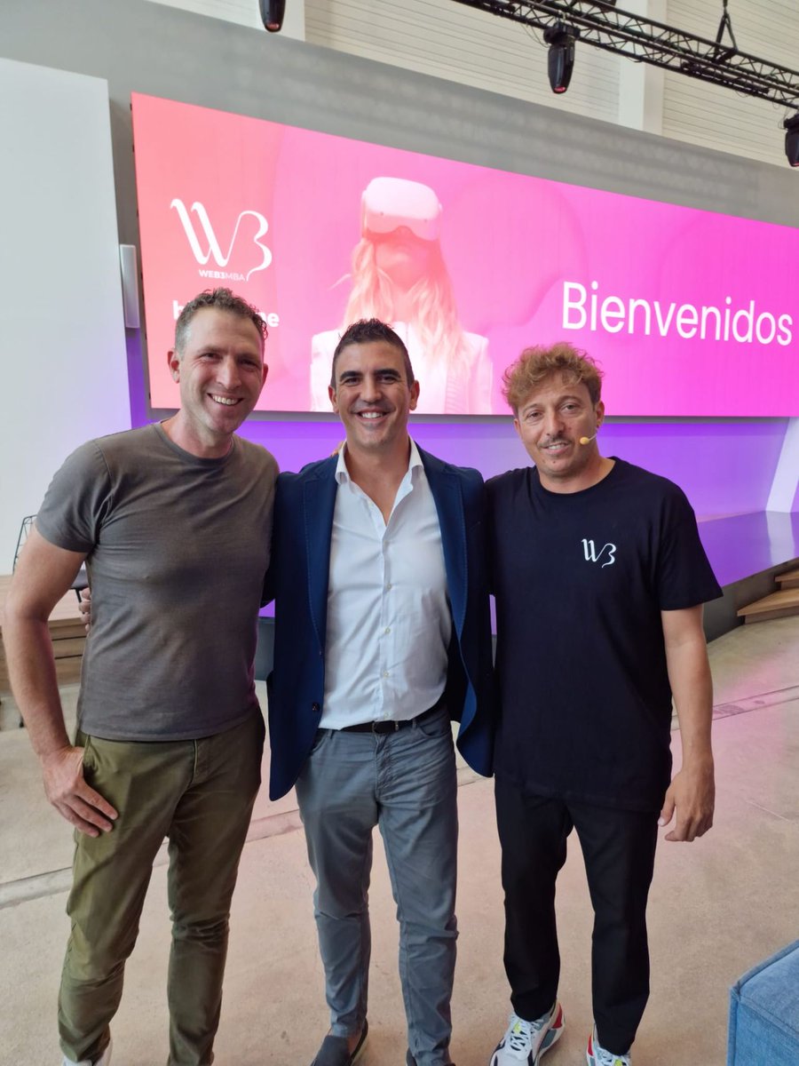 StadioPlus's tweet photo. En el día de ayer se presentó el #Web3MBA de @bit2me.
La formación es un factor clave dentro de nuevos ecosistemas. @JonFatelevich, CEO y CoFounder de @StadioPlus, será docente del MBA.
🌍Es momento de ser parte de la nueva industria Web3. Las oportunidades son infitinitas. https://t.co/FdDtMAMzsM
