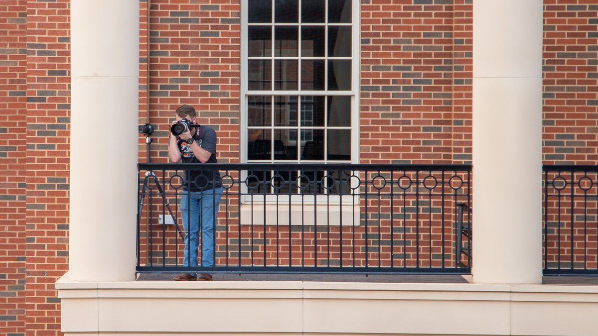 INTRODUCING - SPEARS &amp; SPORTS 📈🏈

Buzz on Business co-host and now blogger Dalton Wolf introduces his take on the Business Causal blog!

Dive in --> bit.ly/3qZsUDy

#OrangeFriday #GoPokes