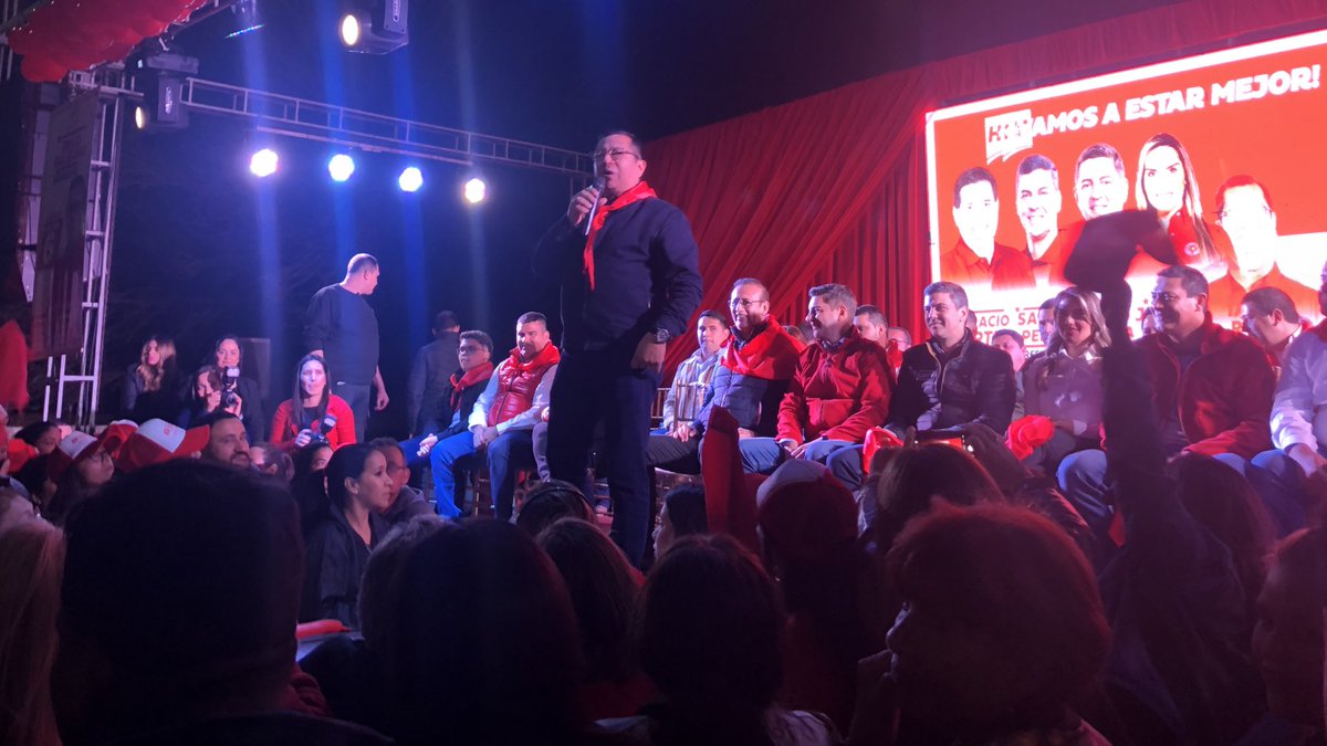 tadeorojasm's tweet photo. En #RoqueAlonso, multitudinario Acto de #HonorColorado, #EricoGaleanoSen #JohanaVegaDip. #EugenioToralesConc.Dptal.

C/ @SantiPenap @AllianaPedro y @Horacio_Cartes 

#EnCentralVamosAEstarMejor 

#PeñaAlliana2023
#HoracioCartesPteANR
#TadeoGobernadorDeCentral https://t.co/DLQnXRHDnv