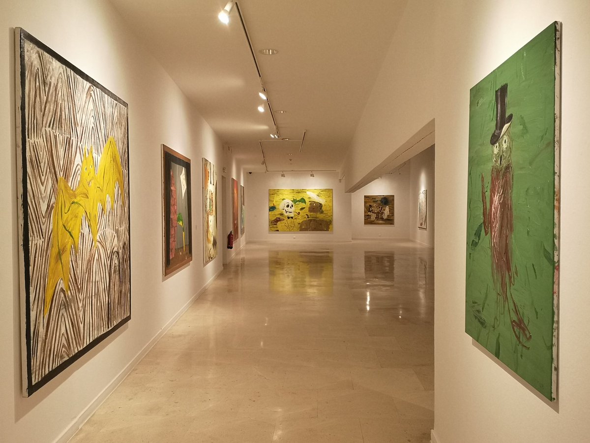 Presentación de la exposición #Entretanto de la artista #CristinaLama en #CACMalagaLaCoracha comisariada por <a href="/FdoFrances/">Fernando Francés</a> con una selección de más de 50 pinturas que repasan los últimos días años de su trayectoria artística.

📆 Inauguración hoy a las 20h