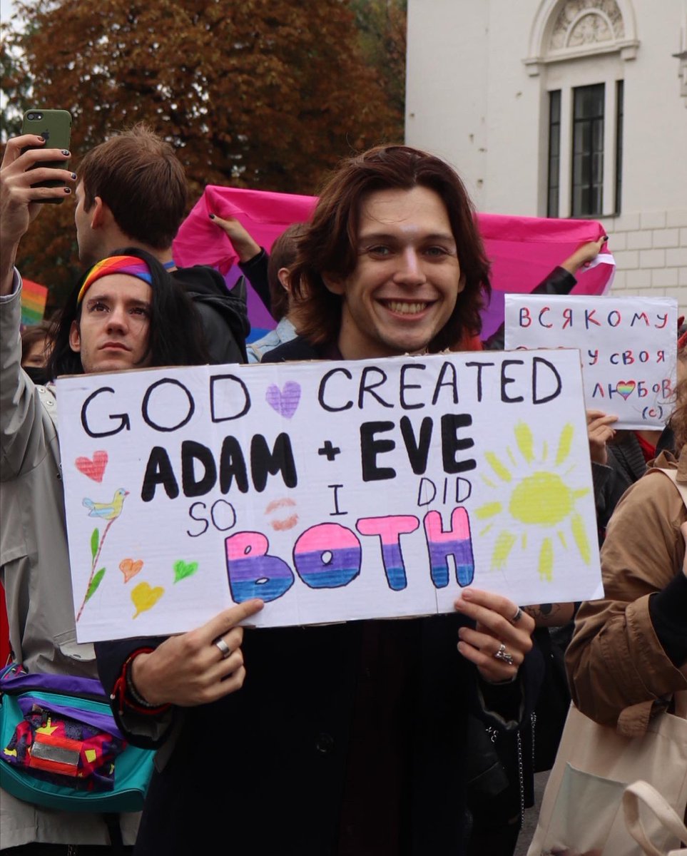 KyivPride's tweet photo. Зі всесвітнім днем видимості бісексуальних людей! 💖💜💙 

Ви видимі, валідні та важливі! https://t.co/RN5iKrHGJ3