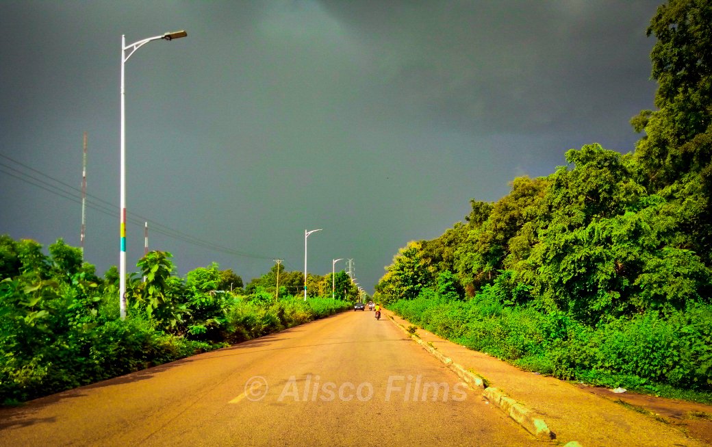The beautiful color nature painted before the downpour

#aliscoartconcept 
#aliscofilms 
#art_of_change 
#creativity_beyond_imagination 
#expressing_sustainability 
#keep_that_same_good_energy_at_all_times