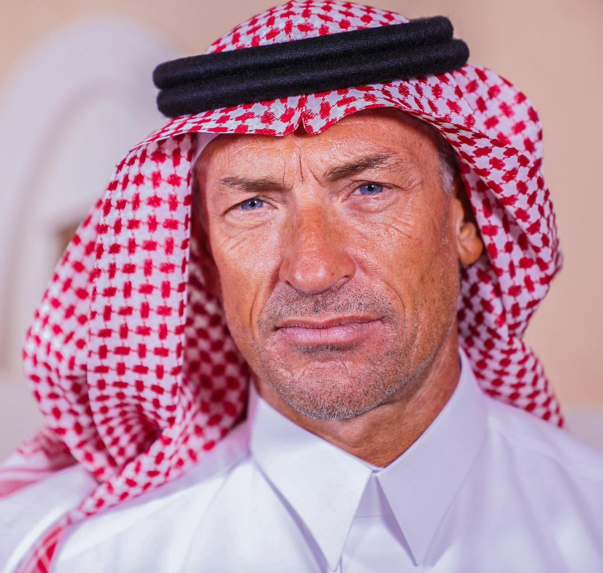 Warm wishes to every Saudi On occasion of the Saudi National Day 🇸🇦💚
May this country thrive and prosper forever 🙏🏼
#HervéRenard #SaudiArabia #NationalDay