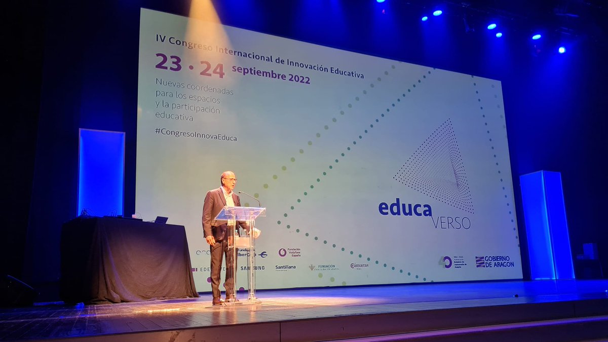 👥 Con el objetivo de dialogar sobre el presente y el futuro de la Educación, el consejero <a href="/felipefaci/">Felipe Faci Lázaro</a> ha inaugurado hoy el IV #CongresoInnovaEduca, que reúne en <a href="/CongresosZgz/">Palacio Zaragoza</a> a más de 1.400 docentes nacionales de todas las etapas educativas. 

<a href="/innoeducacion/">innoeducacion</a> #EducaAragón