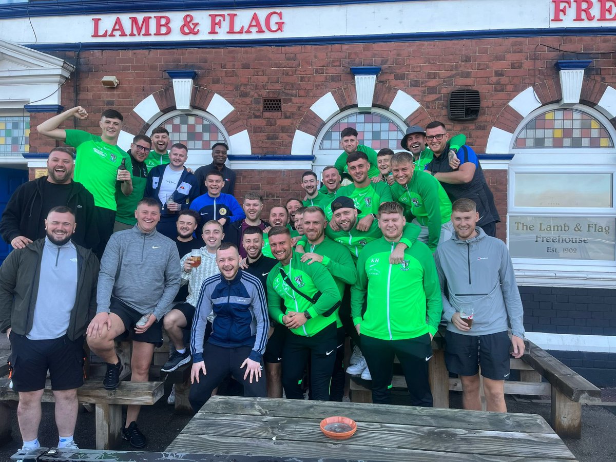 FcPavillion's tweet photo. Butlins 2022 here we come! Piv ridge lane FC @Ridgelanefc #80sweekend #butlins https://t.co/sFOgLMYNlW