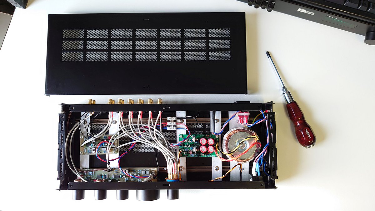 double_oh_two's tweet image. I made a preamp and I'm just happy with how it turned out 😊
