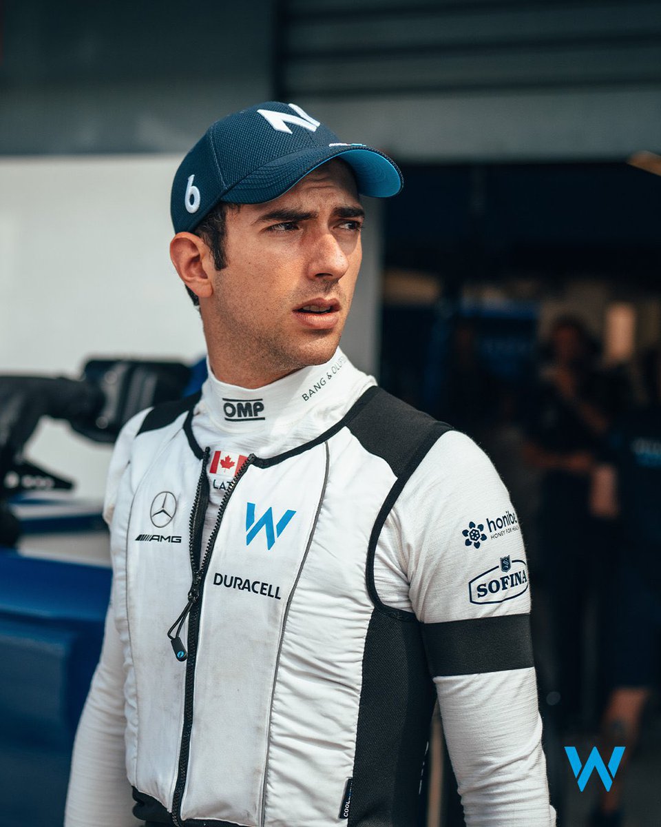 Formula 1’den bir LATİFİ geçti

7 adet puan, 1 şampiyon belirleme, alakasız zamanlarda mor sektörler ve sayısız kırmızı bayrak.