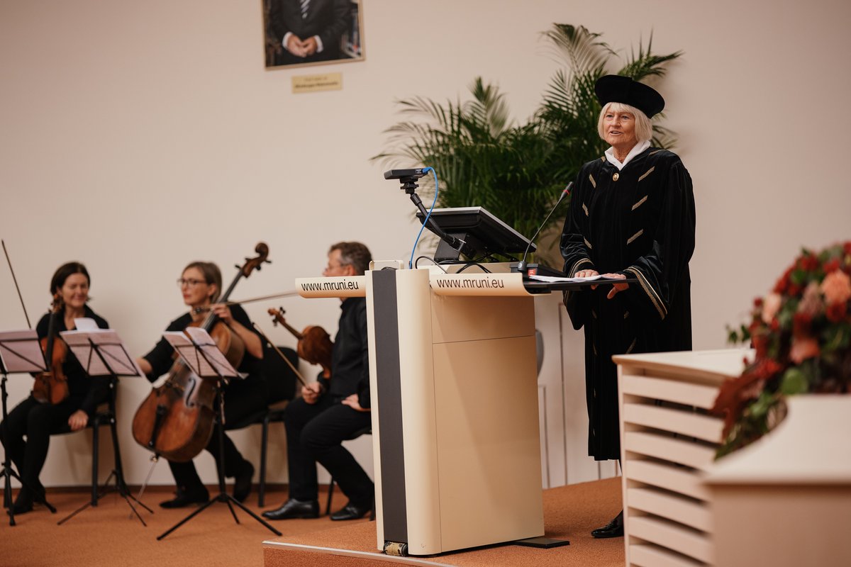 mru_university's tweet photo. Sept. 22nd, @IAU_AIU President #Prof. Dr. Pam #Fredman was awarded an honorary #doctorate at MRU #Vilnius for her contributions to increasing the global role of #highered. #education #Gotheburg #Sweden https://t.co/Tje2qyugpv