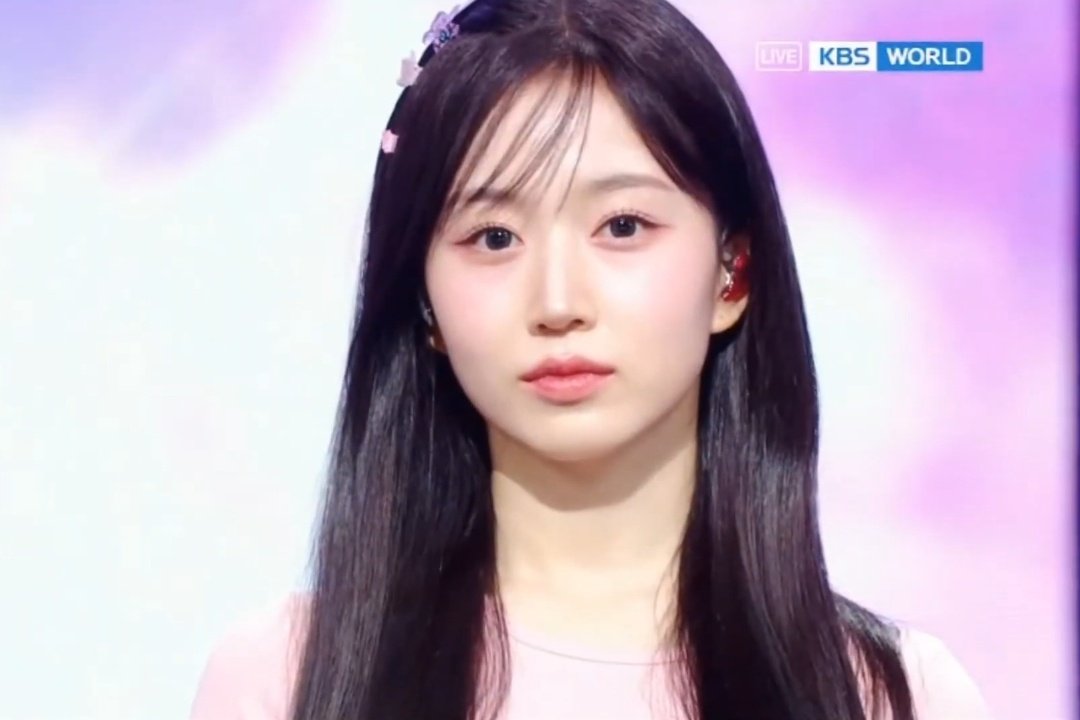 nmixxpics_'s tweet photo. #NMIXX’s ending fairy today: Haewon, Jinni, Kyujin, Sullyoon 🧚‍♀️ https://t.co/eDofIQYMrf