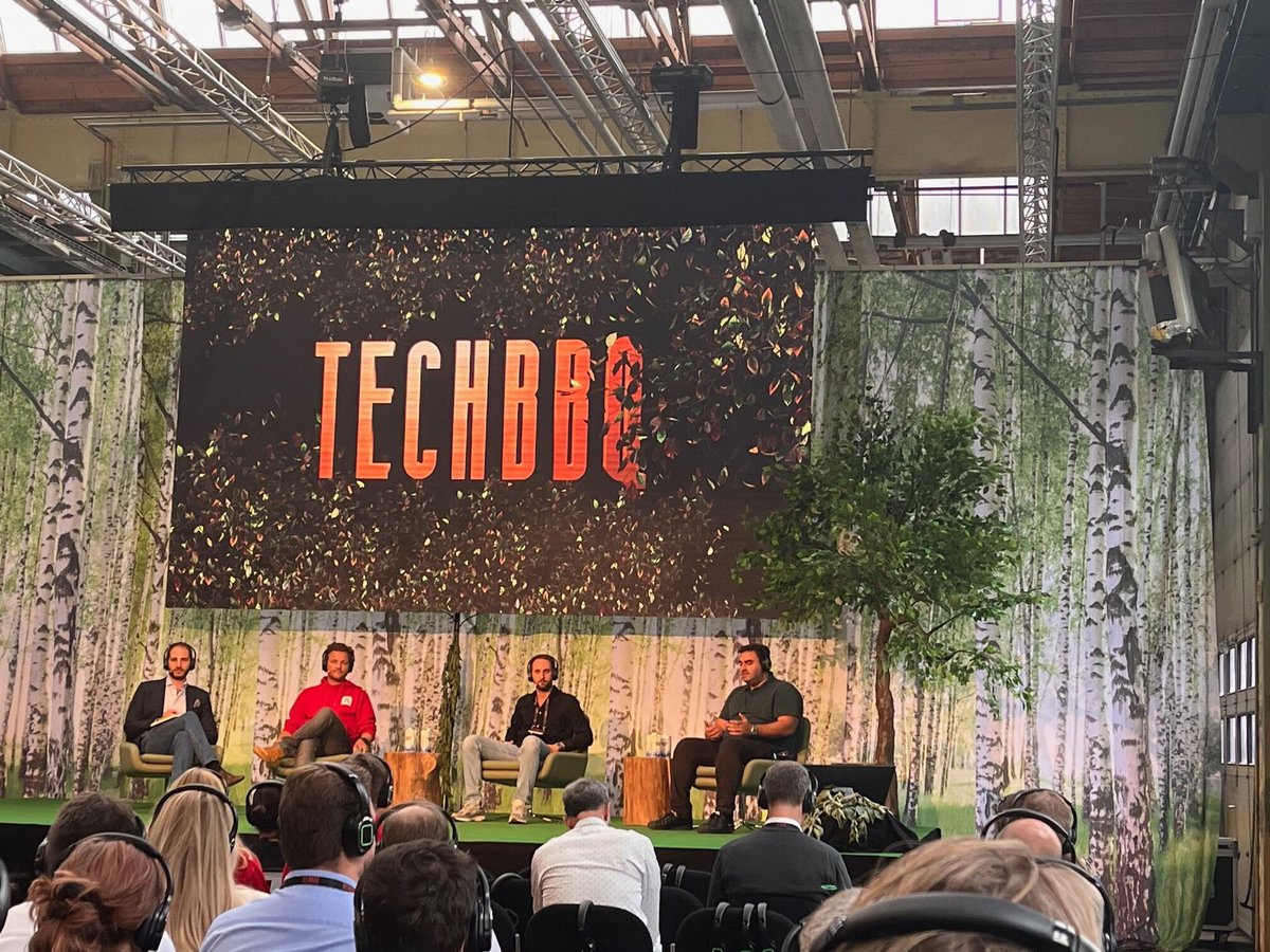 TogiTeknoloji's tweet photo. 🔥 #TechBBQ2022 It was a great week with TechBBQ event in #copenhagen .
💥 We were happy to be here. Thank you for 2 great days.
#techbbq2022 #copenhagen #startups #investors #bms #bms1201 #bms1810 #bms1801 #bms1202 #int201 #batteries #batterytechnology #libat #togitek https://t.co/ClXQMQSxC1