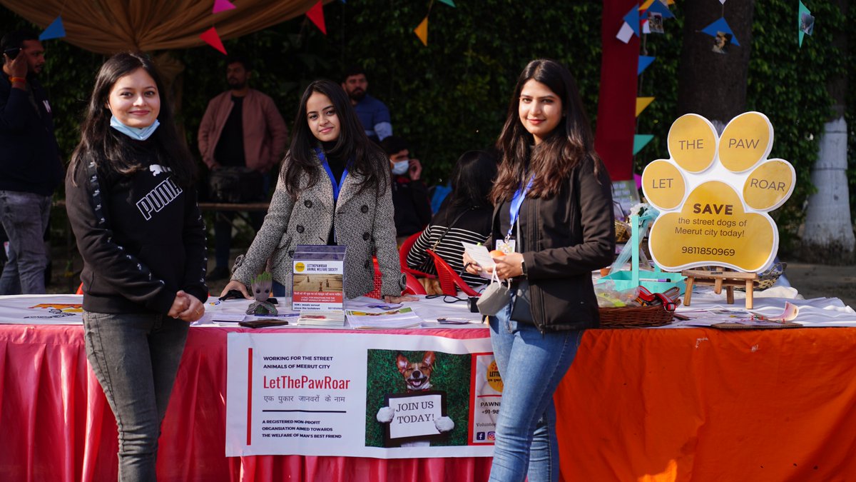 PETCOM2021's tweet photo. 100+ Dogs, 300+ Attendees and 15+ Exhibitors gathered to make a day so memorable for all us. 

 @SinghalPawni @abhinavchugh53  #petexpo #petcarnival  #petevent #AdoptDontShop #meerut https://t.co/0e8Dm55rjD