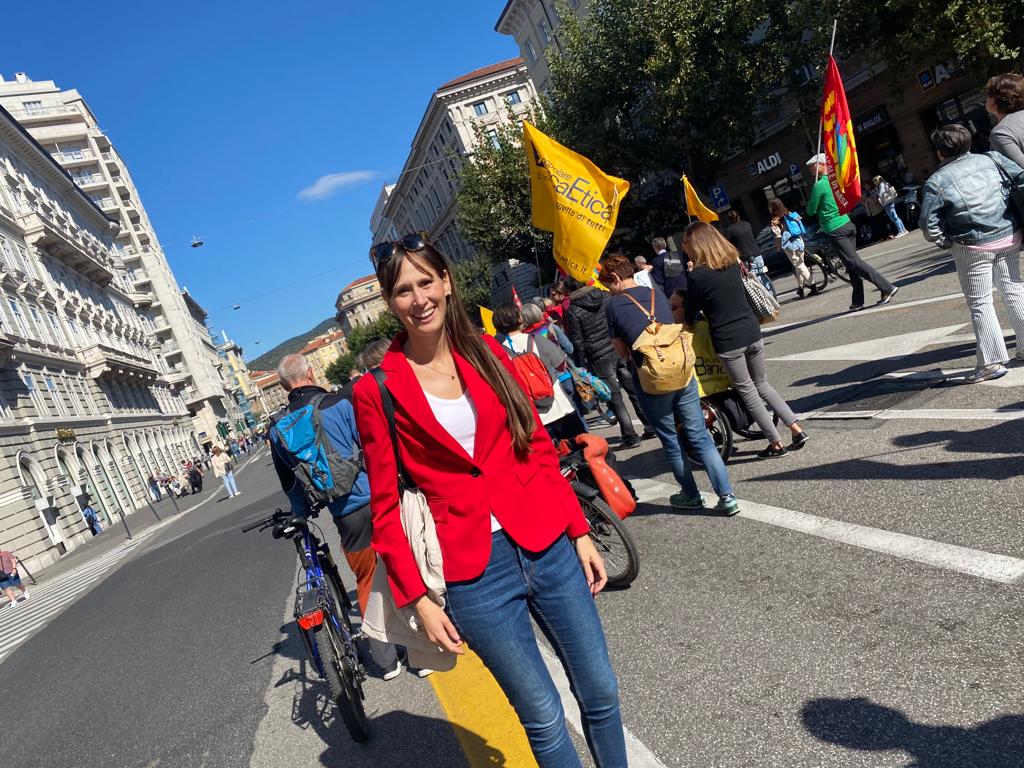 Il <a href="/pdnetwork/">Partito Democratico 🇮🇹 🇪🇺</a> in #FVG è ancora e sempre in strada fra la gente.
La più grande mobilitazione popolare fatta da un partito in queste #ElezioniPolitiche2022 
Qui #Trieste #SanVitoAlTagliamento #Cormons #Ruda
#Scegli