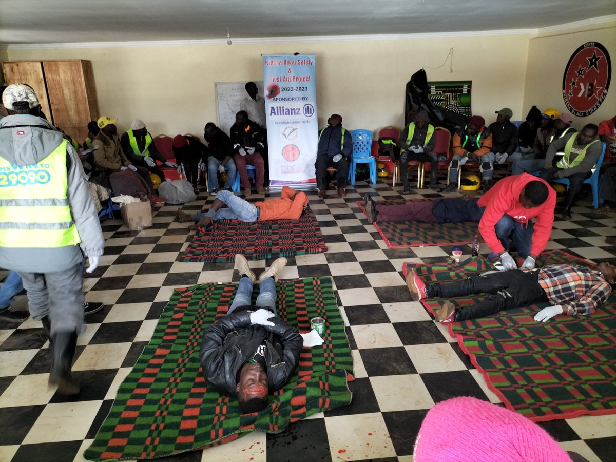 right_ke's tweet image. Happening now #FirstAid session by #medswift trainers