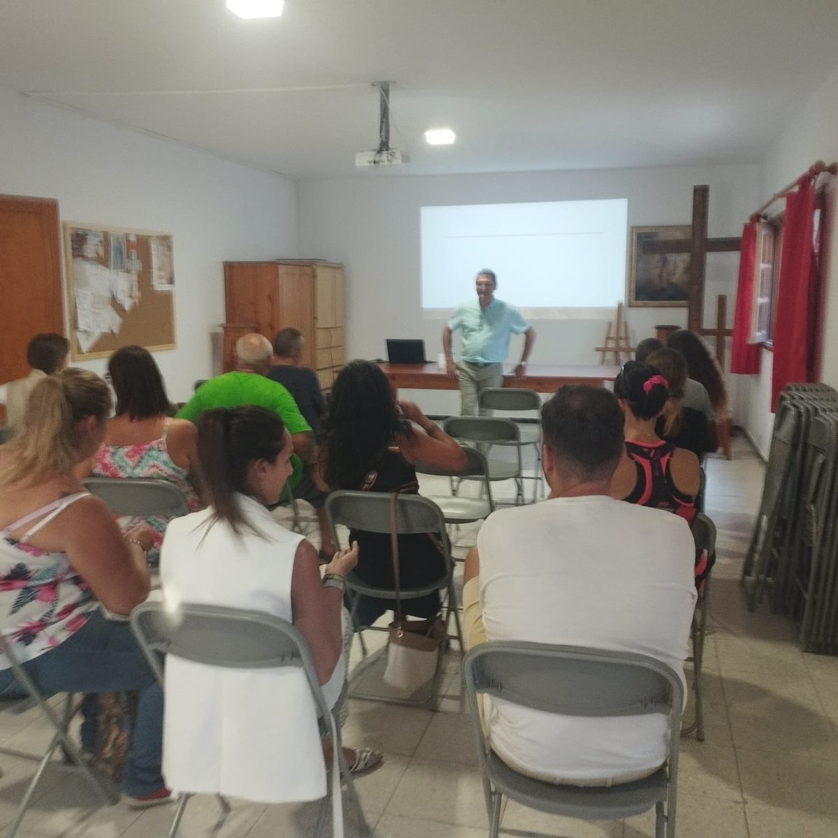 Erecanarias's tweet image. Asamblea principio de curso profesorado de Religión de Lanzarote. ¡Mucho ánimo! #Erecanarias #ReligionEnLaEscuelaSi #ReliEsMas