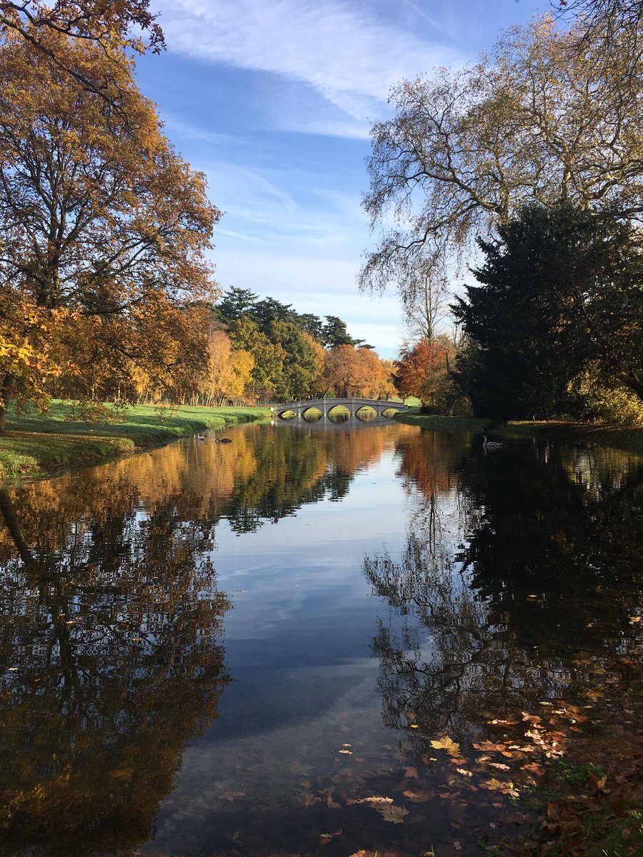 Painshill's tweet photo. πHello #Autumn!π
The first day of autumn is currently a little drizzly so we thought we would share a throwback autumnal photo of the beautiful five arch bridgeπ§‘
#AutumnEquinox #Trees #Surrey #Cobham #Painshill #Fall #ComeBackSunshine #FirstDayOfAutumn https://t.co/YKyajp9gAI