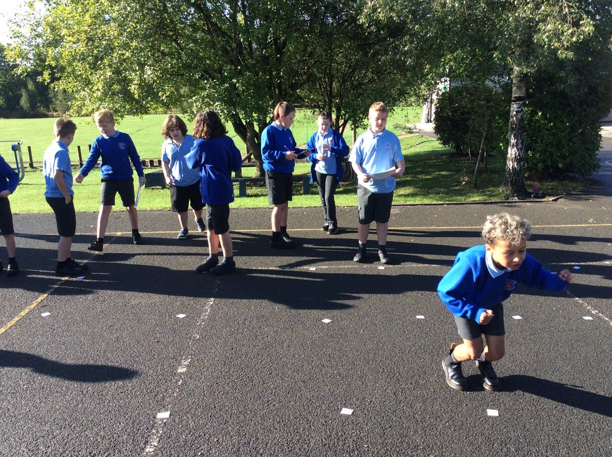 AppleySaintsCE's tweet photo. #ActiveMaths this morning for Year 6 in some beautiful sunshine. Rounding whole numbers with a connect four style game from @TeachActive. #ABASMat @WhiteRoseMaths https://t.co/BpLStOv8ab