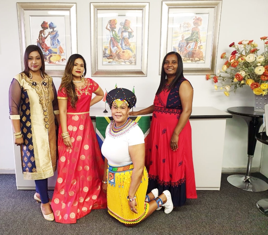 NetLEARN_SA's tweet photo. Celebrating Heritage Month. While we all have different cultures we are ALL Proudly South African! #heritagemonth #proudlysouthafrican #netlearn https://t.co/gmRsH35403
