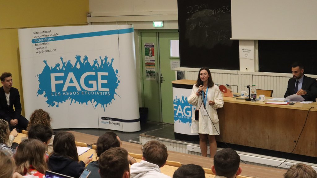 FAGE tweet media