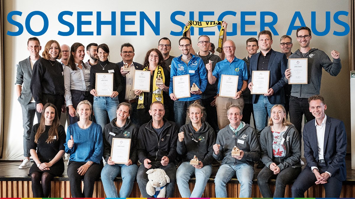 Wir haben 9 Vereine ausgezeichnet, die #Nachhaltigkeit im #Sport vorbildlich umsetzen &amp; zeigen, dass vom Kleinverein bis zum Profi-Club jede*r aktiv werden kann. Alle Sieger-Vereine &amp; wieso sie die Jury überzeugten: ziele-brauchen-taten.de/gewinner-westd…

#ZieleBrauchenTaten #nachhaltigerSport