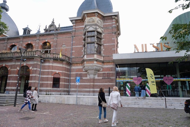 NVMmondzorg's tweet image. Lustrumcongres 2022 is begonnen! Vanochtend openden de deuren voor zo'n 450 mondhygiënisten in Musis Arnhem voor het congres ter ere van het 55-jarig bestaan van NVM-mondhygiënisten.

#NVMlustrum

Foto's: Suzanne Blanchard