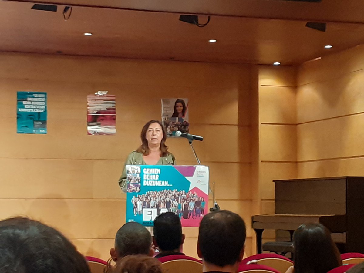 ELAEzkerKadagua's tweet photo. 📢Eskualde kontseiluan emakumeek hitza hartu dute.
📢En lel Consejo Comarcal de Ezkerraldea Kadagua las mujeres toman la palabra.
#Limpieza #Garbikuntza #Comercio #Merkataritza  #Metal #Metala #Erresidentziak #SAD 
@ELAsindikatua https://t.co/X2gzRQxem1