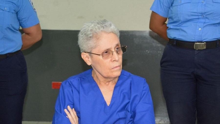 IM-Defensoras (@im_defensoras) on Twitter photo 📢⚠️🚨#AlertaUrgente NICARAGUA / La presa política <a href="/DoraMTellez/">Dora María Téllez</a> inició huelga de hambre a sus 66 años y con la salud deteriorada por las inhumanas condiciones de encarcelamiento a que está sometida.
📌Más información➡️ bit.ly/3dAbvhr
#QueLasLiberen 📢⚠️🚨#AlertaUrgente NICARAGUA / La presa política <a href="/DoraMTellez/">Dora María Téllez</a> inició huelga de hambre a sus 66 años y con la salud deteriorada por las inhumanas condiciones de encarcelamiento a que está sometida.
📌Más información➡️ bit.ly/3dAbvhr
#QueLasLiberen