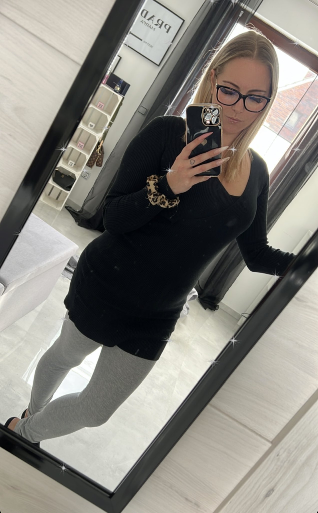 Sexyjanahot on Twitter "Wünsche euch ein schönes Wochenende 😘 https