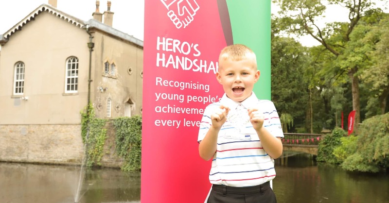 EnglandGolf's tweet photo. 🤝 The @golfambassadors supported by England Golf and @golffoundation used their recent appearance in the Junior Zone at the @BMWPGA to confirm the latest winners of the Hero’s Handshake Award. 👏

🇺🇦 #EGStandswithUkraine 🇺🇦